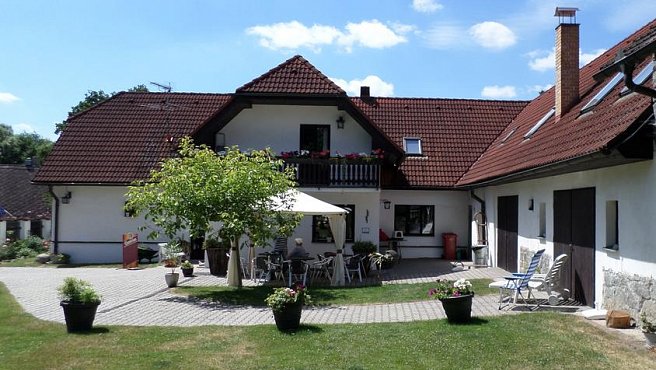 Camping & Guesthouse PLISKOVICE