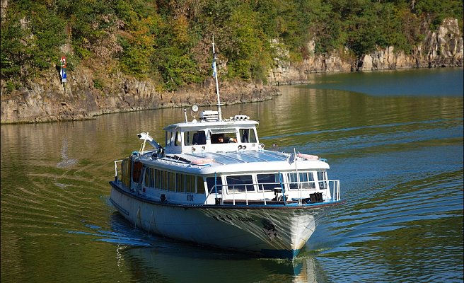 Schifffahrt am Stausee Orlík