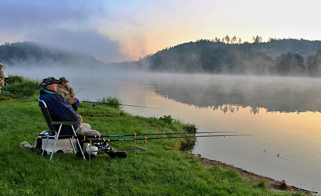 02.Fischerei-Anglerrevier Moldau 21-22(Talsperre Hněvkovice)