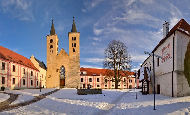Do Milevska na maškary