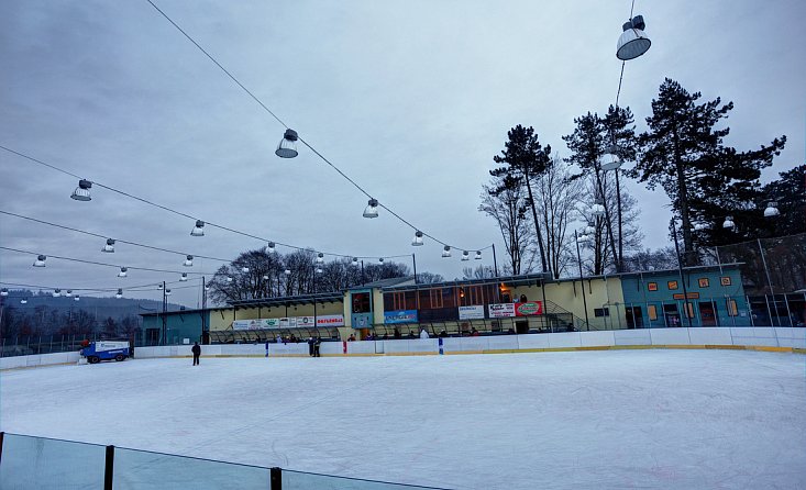 Zimní stadion Hluboká nad Vltavou