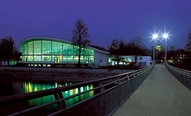 Plavecký stadion a letní plovárna České Budějovice