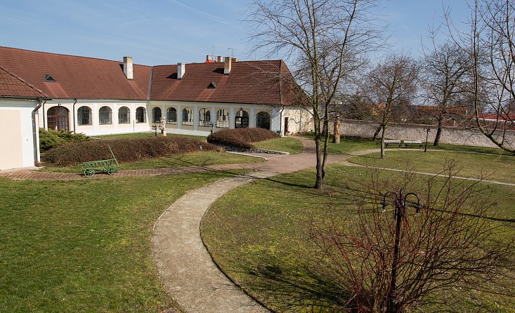 Schwarzenberg Hospital IC, Lišov