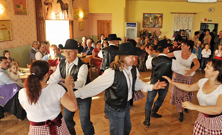 Osedlejte koně a vyražte